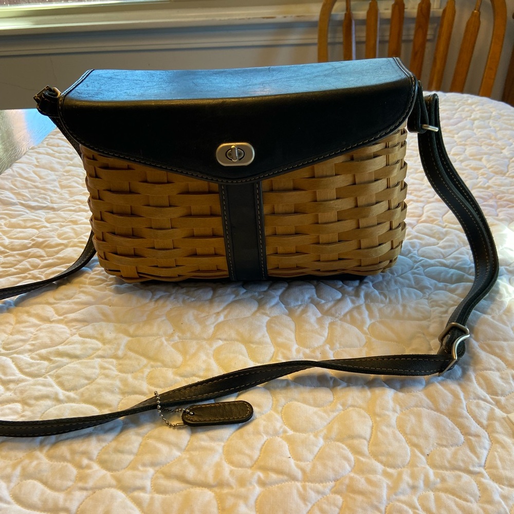 Longaberger shoulder bag. Very good condition!